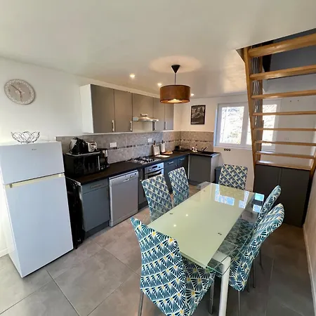 Holiday home Grand 6 A 8 Pers Centre Et Pistes Proches